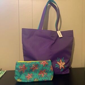 Clinique tote and makeup bag